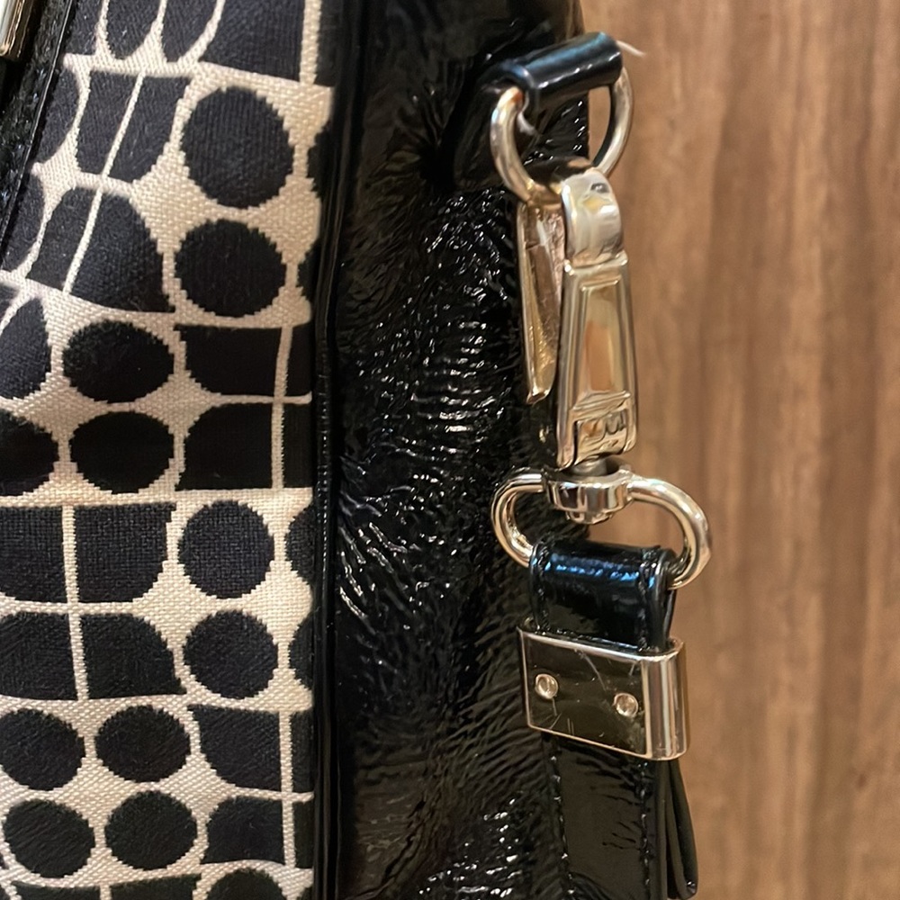 Kate Spade New York Zipper Tote Bag. Signature Pattern Vintage - Picture 6 of 15